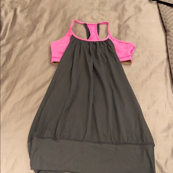 lululemon athletica Tops - Lululemon built in bra tank size 8